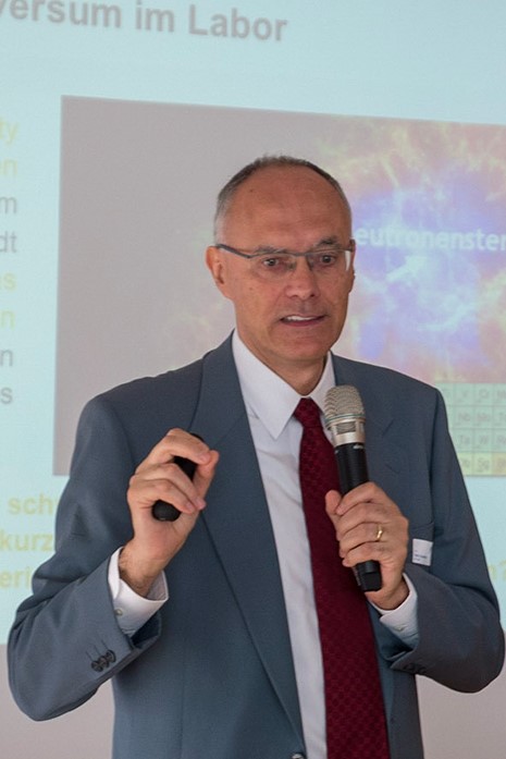 Bild 2: Prof. Guibellino aus Darmstadt während seines Festvortrags